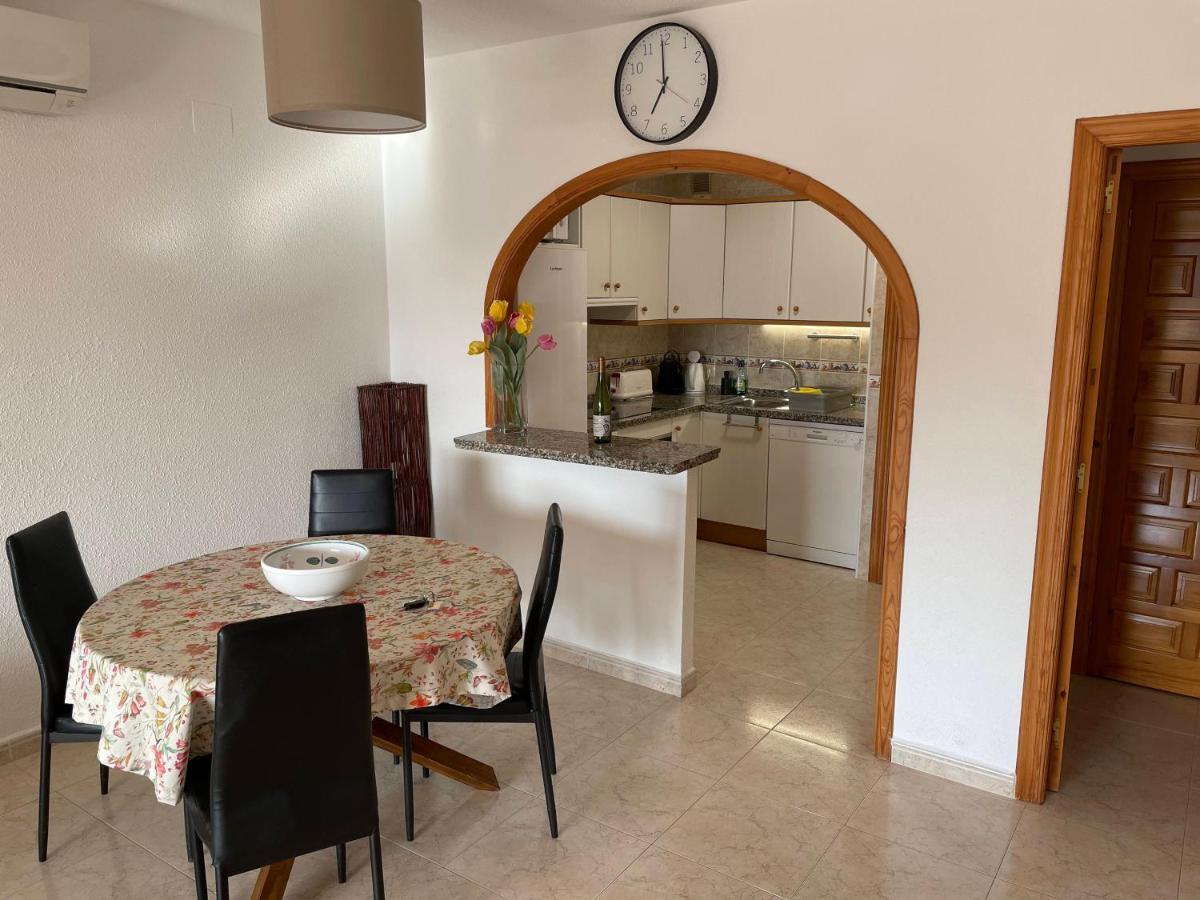 Appartement Tranquility, Sun, Breathtaking Views & 7 Minutes Drive To Sea à Benitachell Extérieur photo